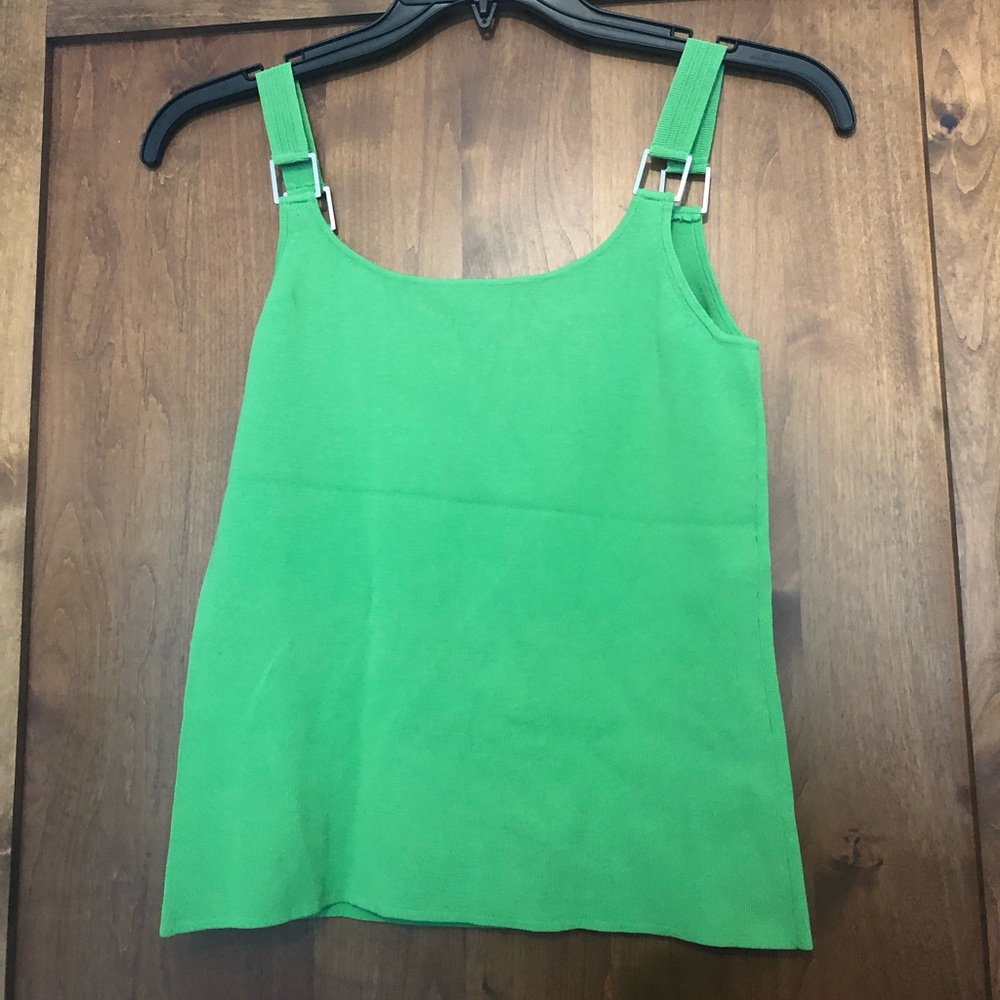 ✨3/$30✨Cable and gauge green tank